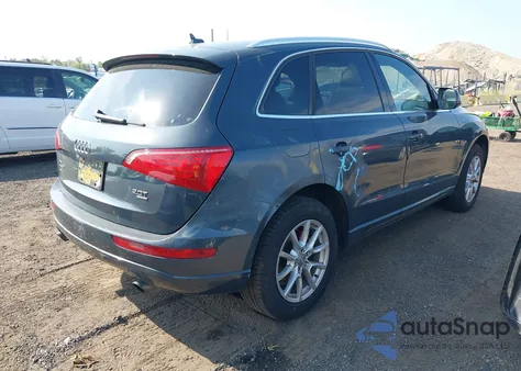 2011 Audi Q5 2.0T Premium z USA, uszkodzony, nr VIN WA1CFAFP2BA114109